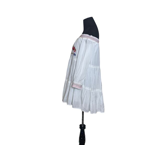 Free People Sunbeams Embroidered Off Shoulder Boho Mini Dress size XS - Picture 11 of 13